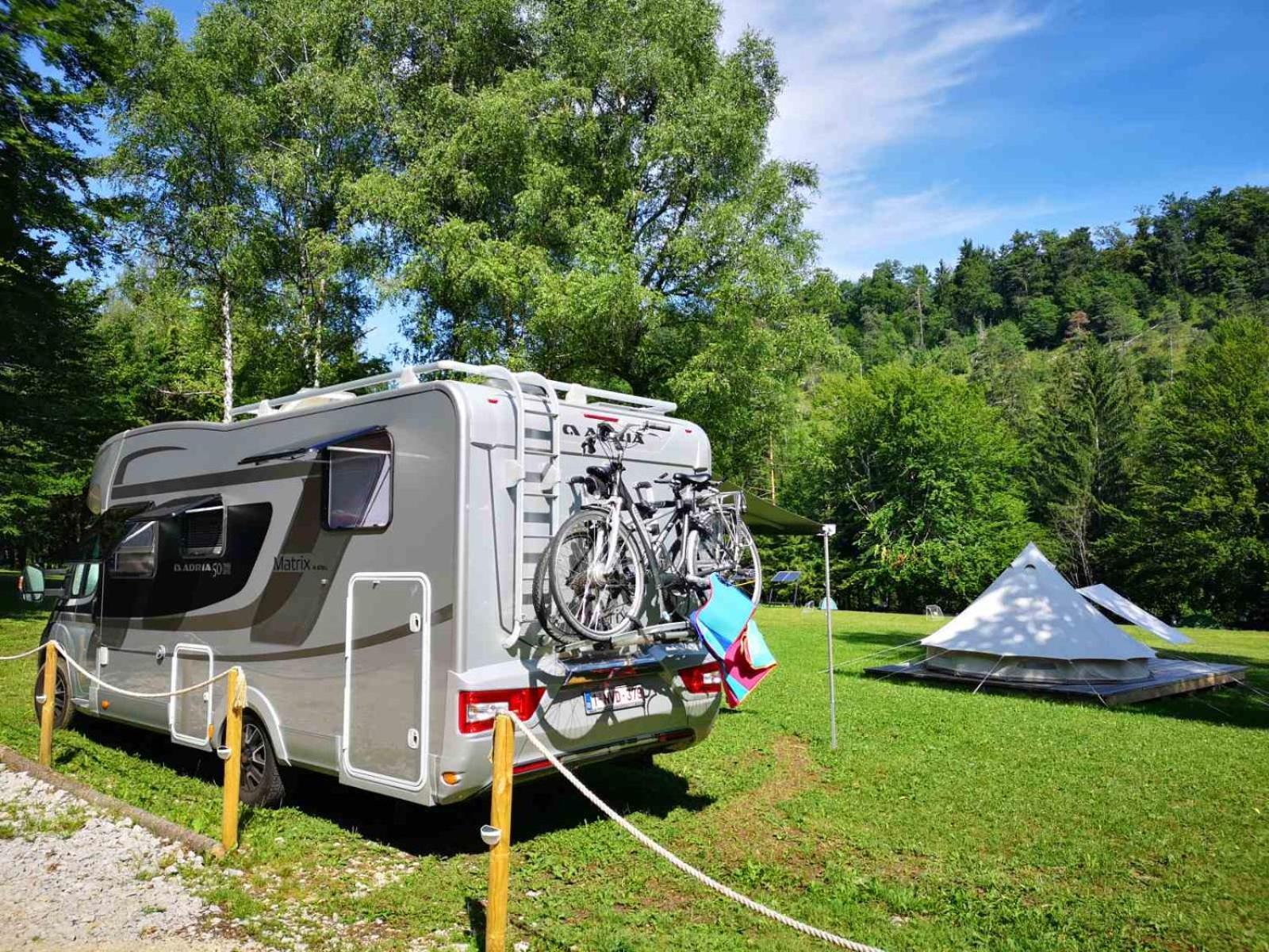 Eco River Camp - Pitches Radovljica Exterior foto